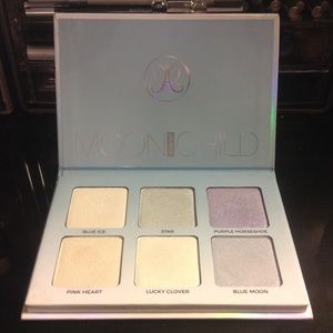 Anastasia Moonchild highlighter palette